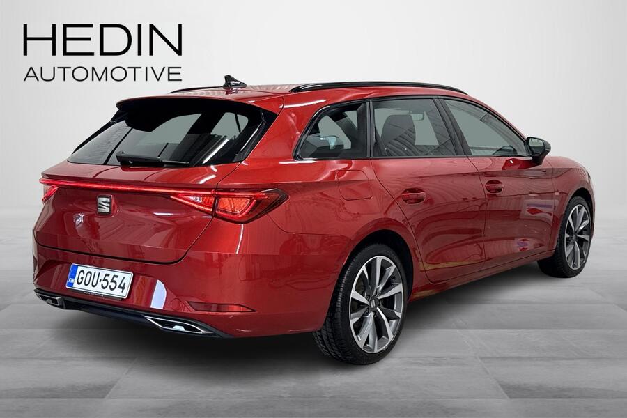 SEAT Leon Sportstourer vaihtoauto