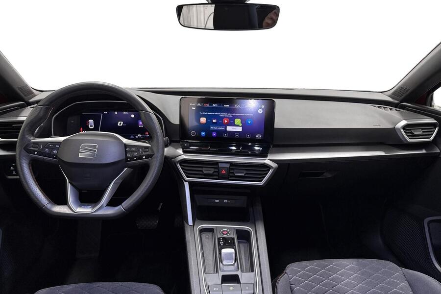 SEAT Leon Sportstourer vaihtoauto