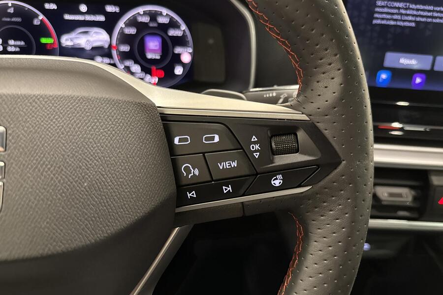 SEAT Leon Sportstourer vaihtoauto