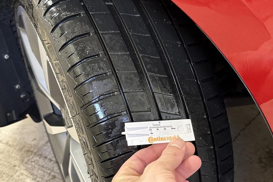 SEAT Leon Sportstourer vaihtoauto