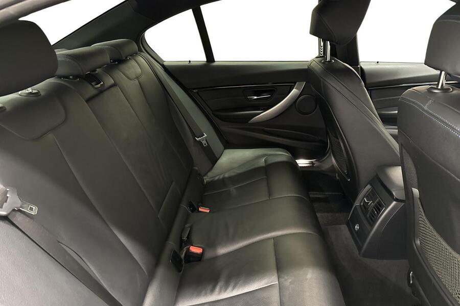 BMW 320 vaihtoauto