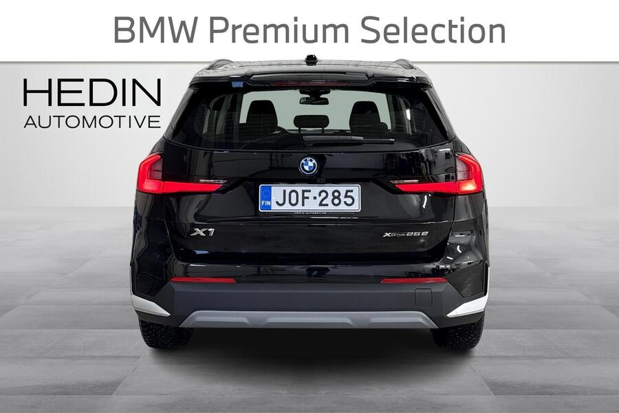BMW X1 vaihtoauto