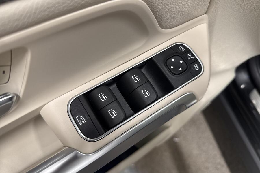 Mercedes-Benz EQB vaihtoauto