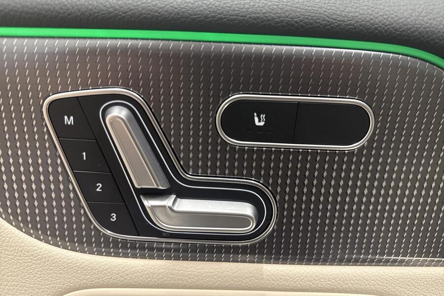 Mercedes-Benz EQB vaihtoauto