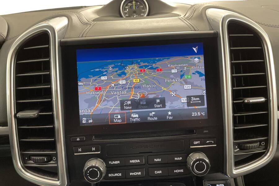 Porsche Cayenne vaihtoauto