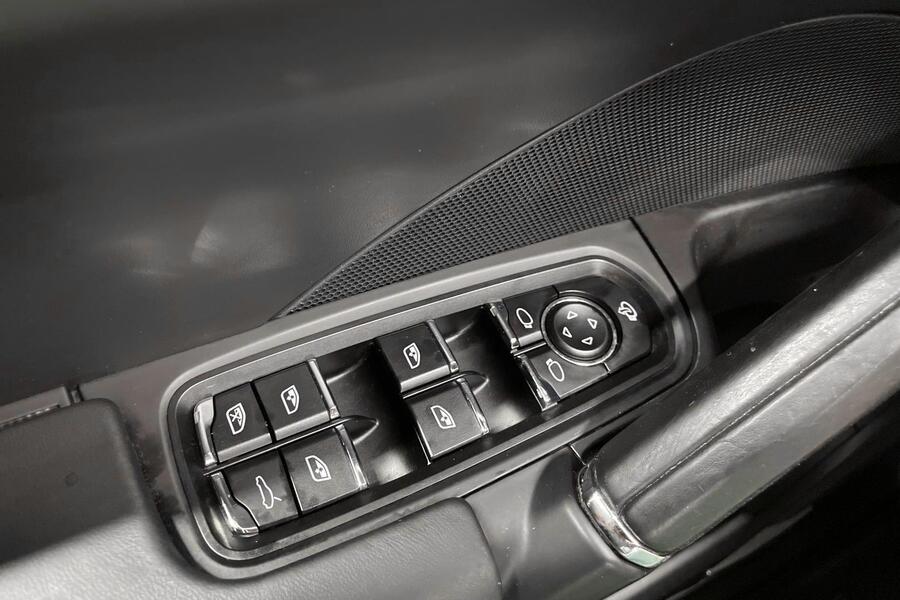 Porsche Cayenne vaihtoauto
