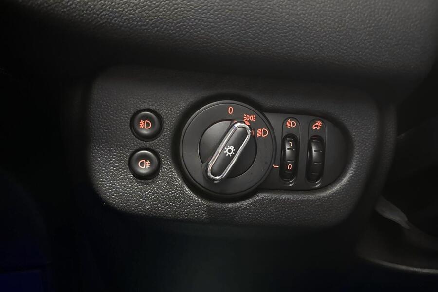 Mini Clubman vaihtoauto