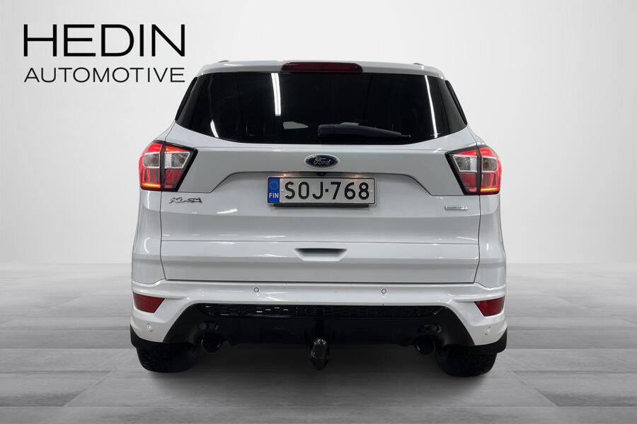 Ford Kuga vaihtoauto