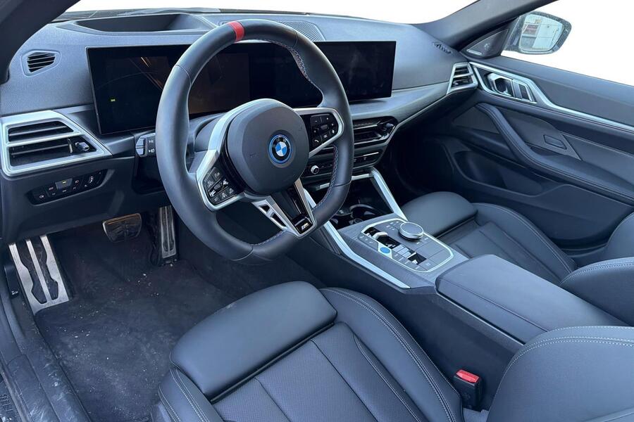 BMW i4 M50 vaihtoauto
