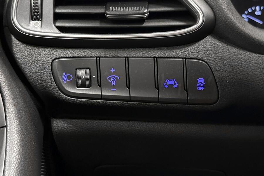 Hyundai i30 5d vaihtoauto