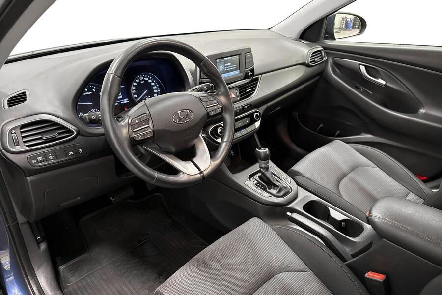 Hyundai i30 5d vaihtoauto