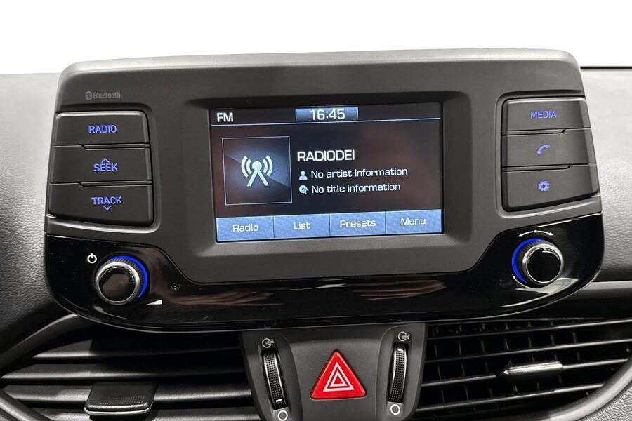 Hyundai i30 5d vaihtoauto