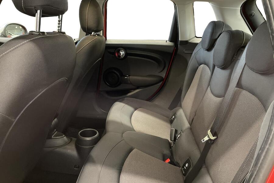 Mini Hatchback vaihtoauto