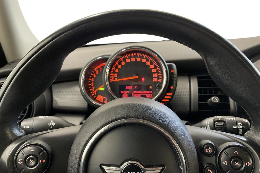 Mini Hatchback vaihtoauto