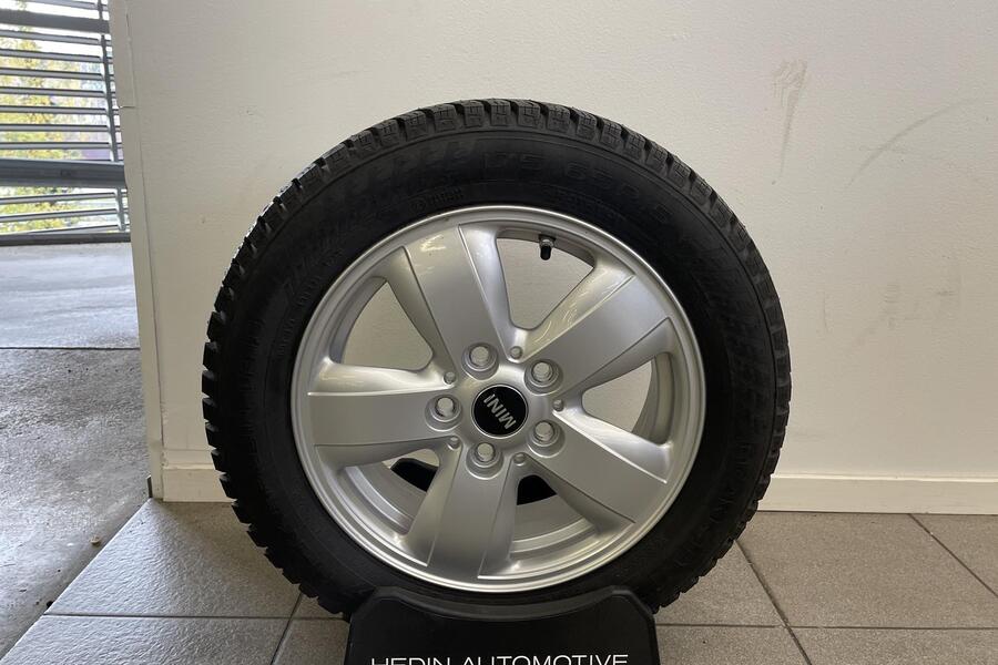 Mini Hatchback vaihtoauto