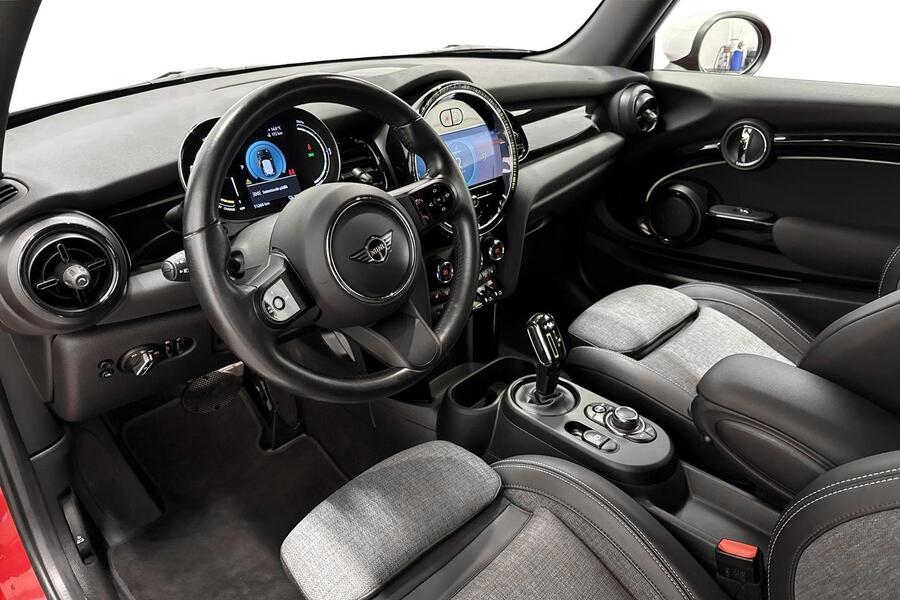 Mini Hatchback vaihtoauto