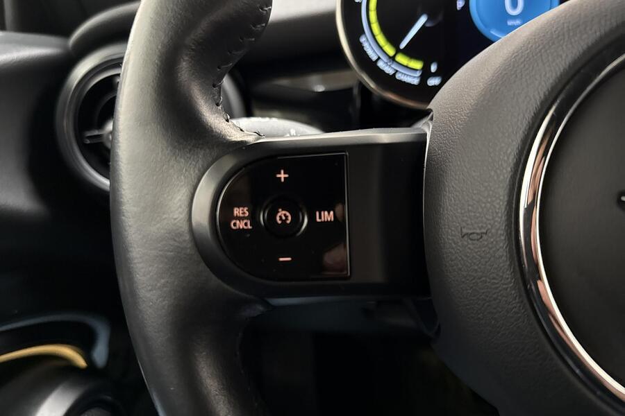 Mini Hatchback vaihtoauto