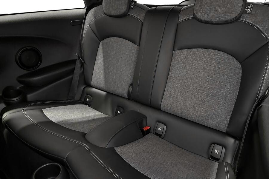 Mini Hatchback vaihtoauto