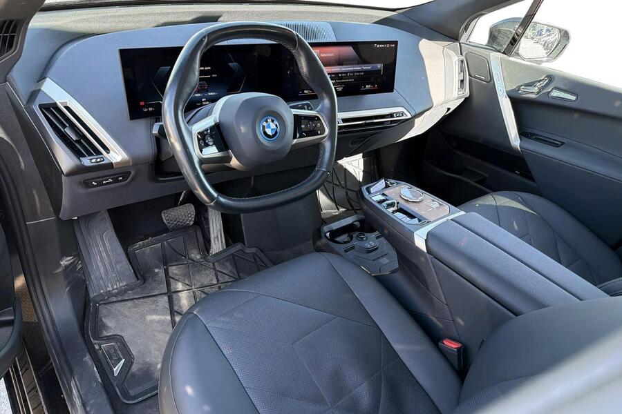 BMW iX vaihtoauto
