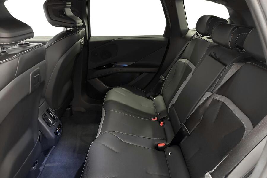BMW iX3 vaihtoauto
