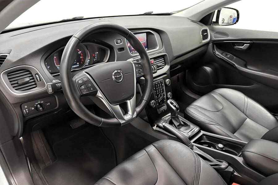 Volvo V40 vaihtoauto