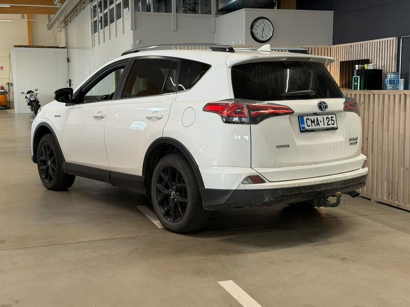 Toyota RAV4 vaihtoauto