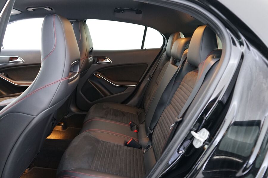 Mercedes-Benz GLA vaihtoauto