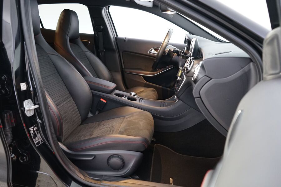 Mercedes-Benz GLA vaihtoauto