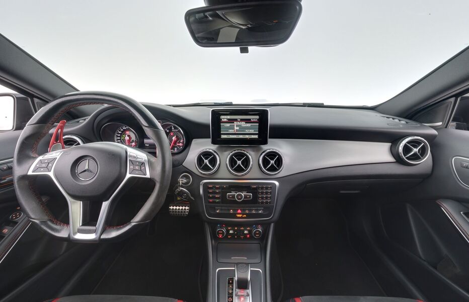 Mercedes-Benz GLA vaihtoauto