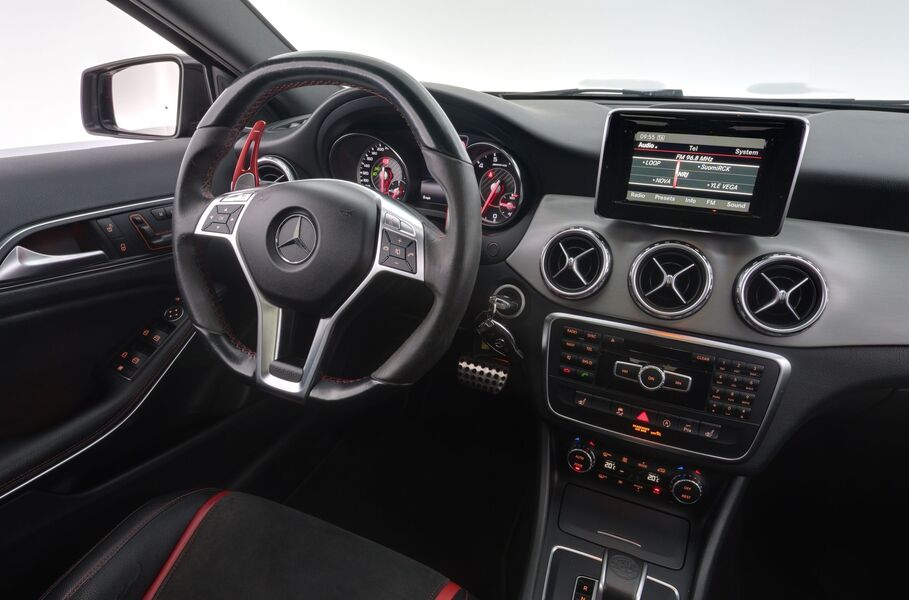 Mercedes-Benz GLA vaihtoauto