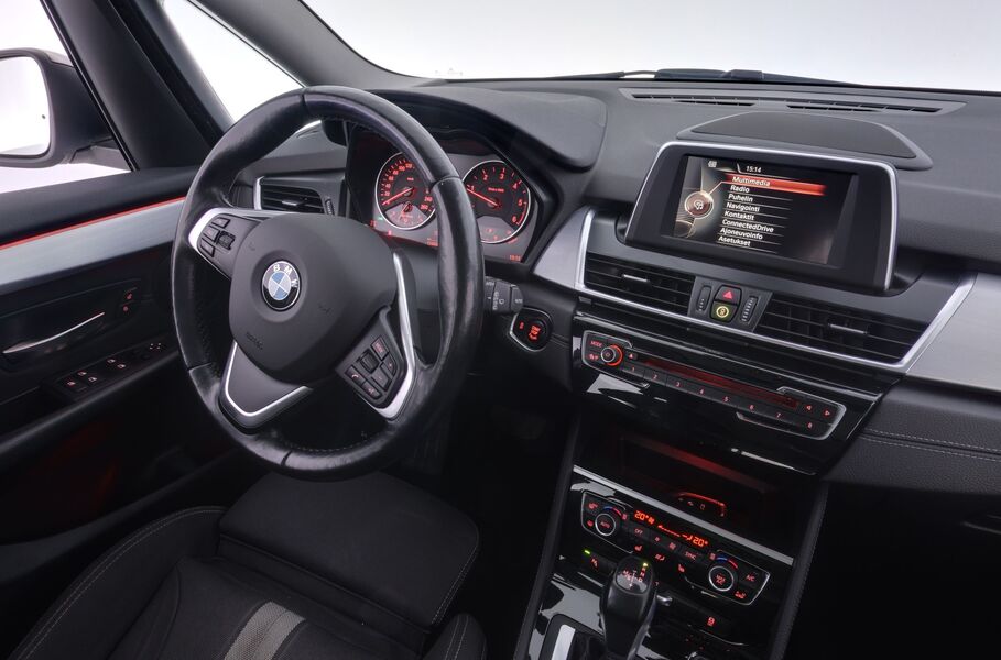 BMW 218 vaihtoauto
