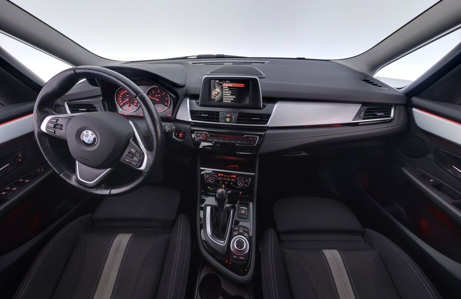 BMW 218 vaihtoauto