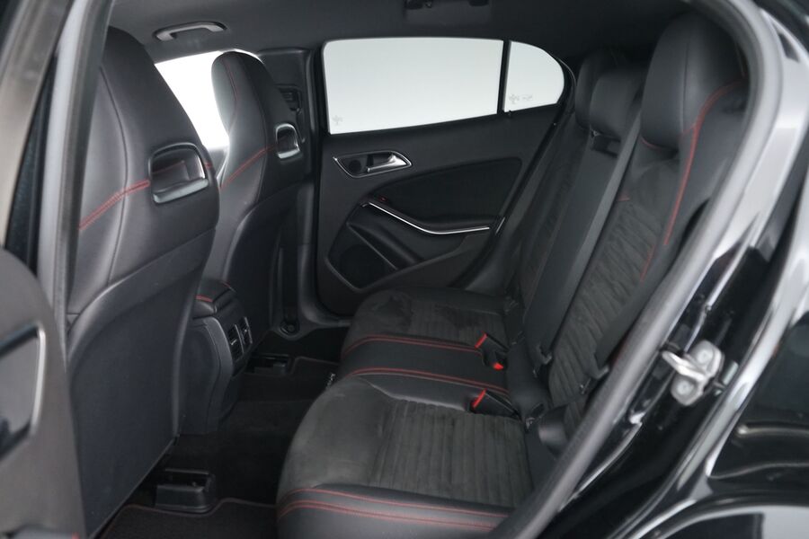 Mercedes-Benz GLA vaihtoauto