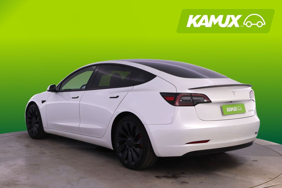 Tesla Model 3 vaihtoauto