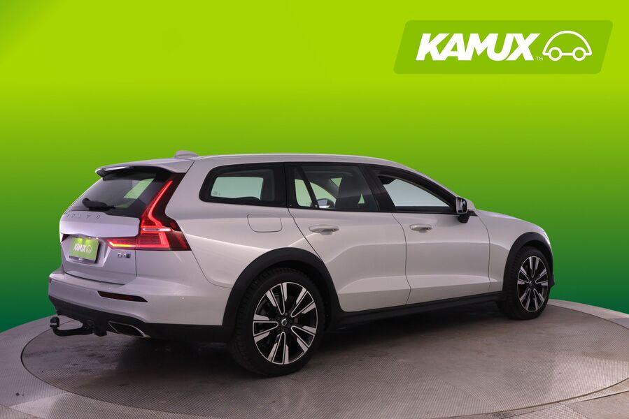 Volvo V60 Cross Country vaihtoauto