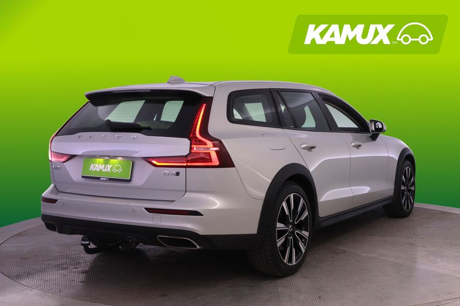 Volvo V60 Cross Country vaihtoauto