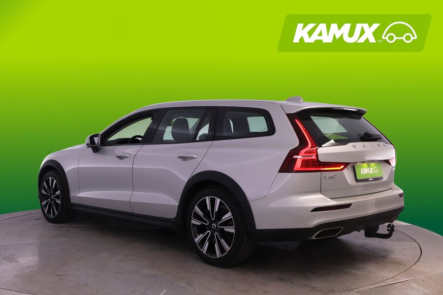 Volvo V60 Cross Country vaihtoauto