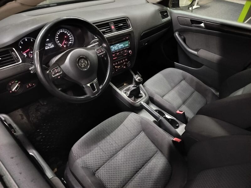 Volkswagen Jetta vaihtoauto