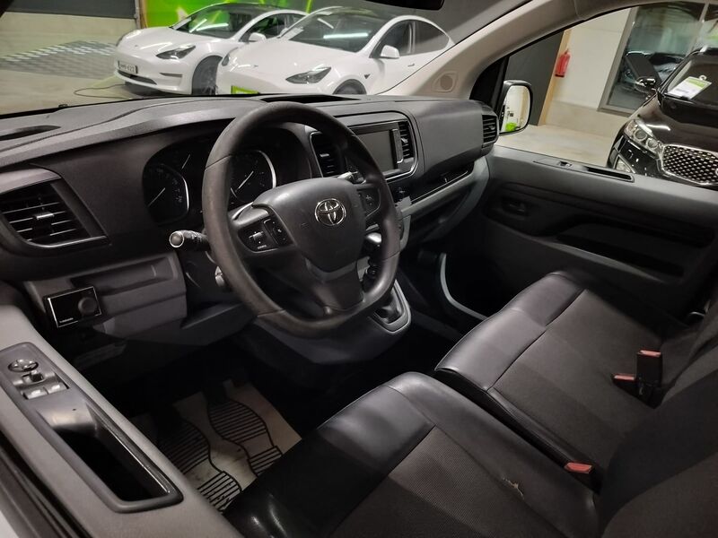 Toyota Proace vaihtoauto