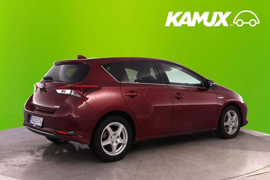 Toyota Auris vaihtoauto