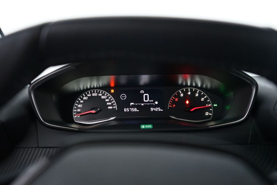 Peugeot 208 vaihtoauto