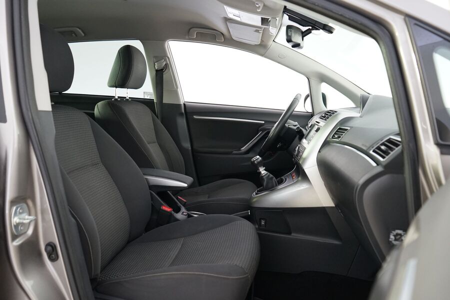 Toyota Verso vaihtoauto