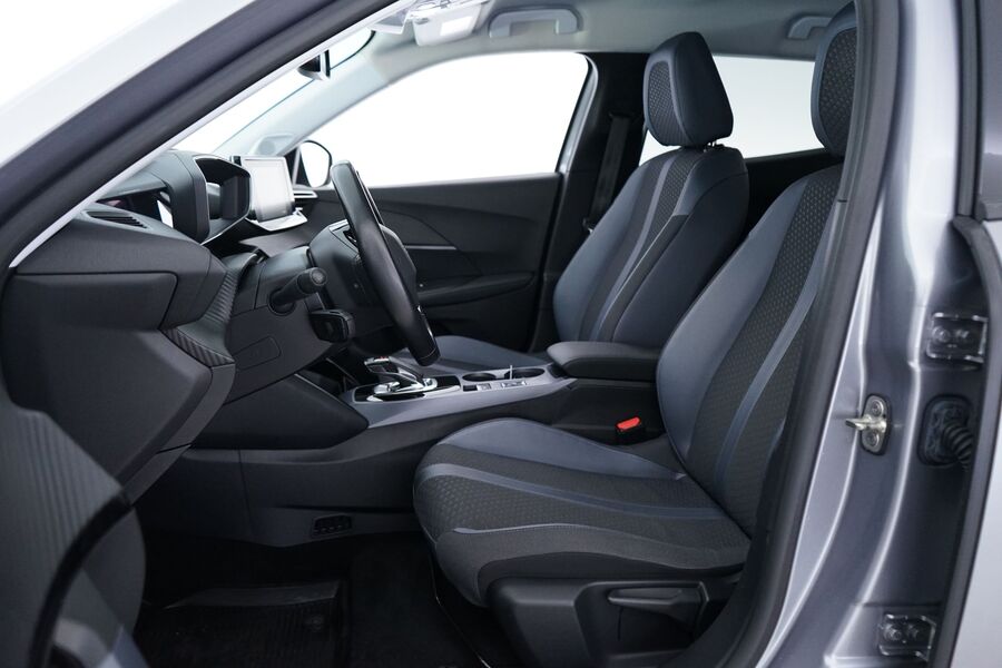 Peugeot e-2008 vaihtoauto