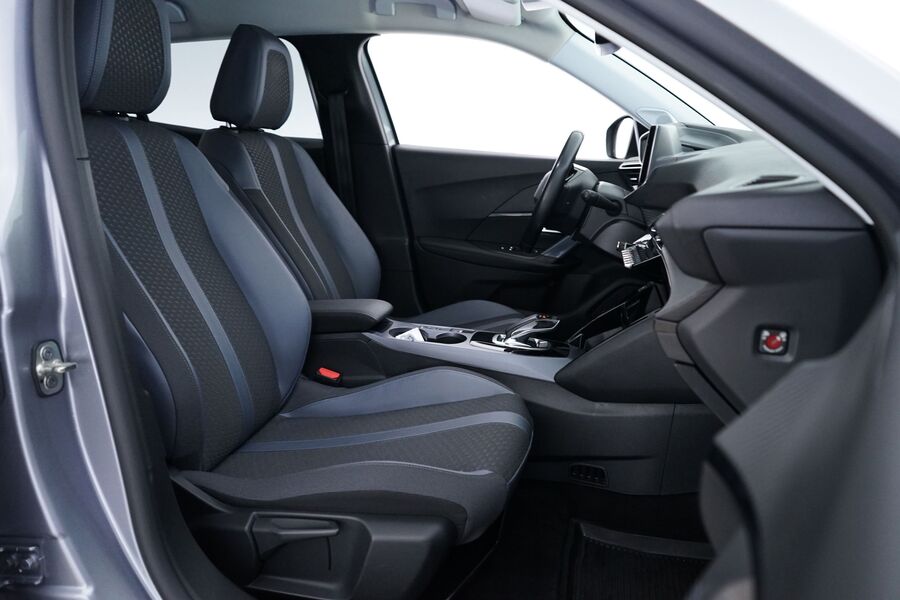 Peugeot e-2008 vaihtoauto