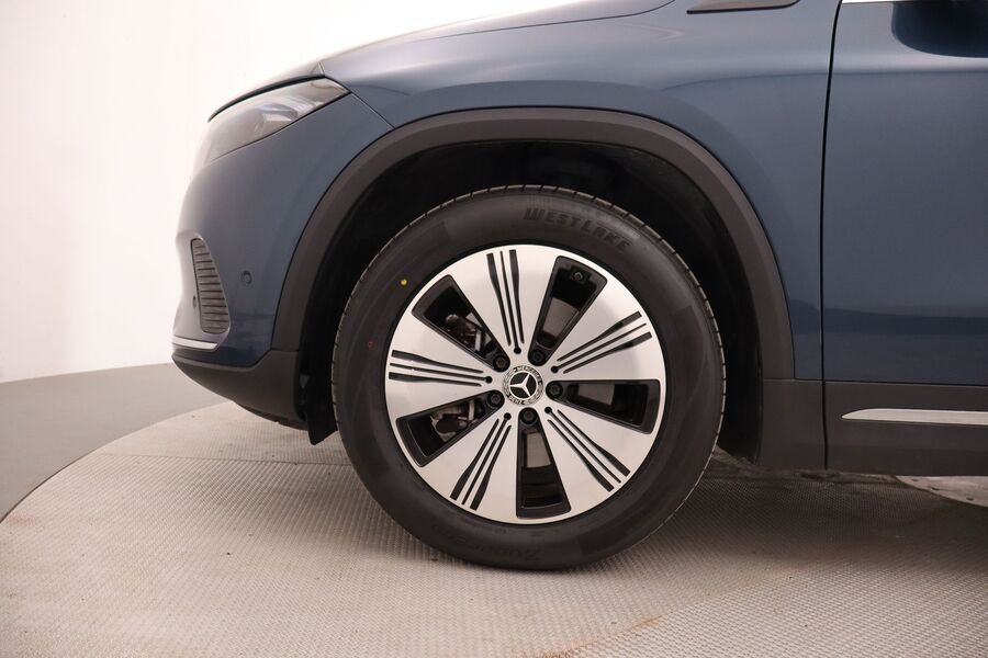 Mercedes-Benz EQA vaihtoauto
