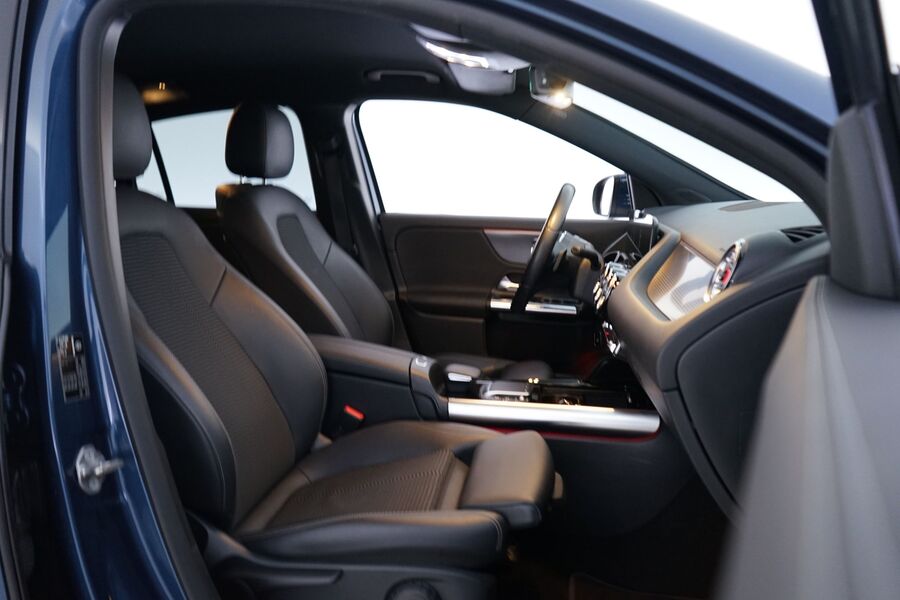 Mercedes-Benz EQA vaihtoauto