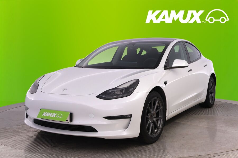 Tesla Model 3 vaihtoauto