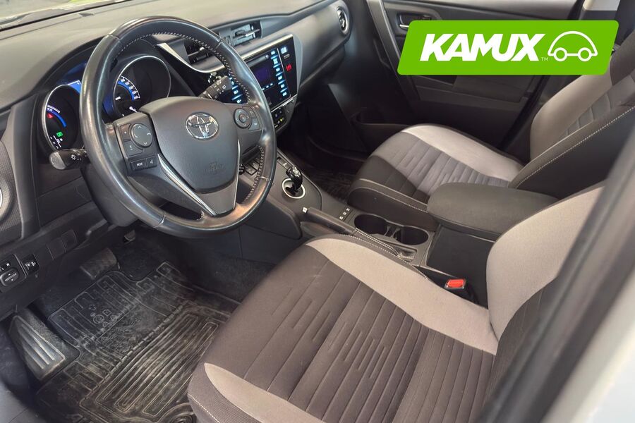 Toyota Auris vaihtoauto