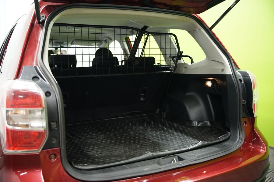 Subaru Forester vaihtoauto