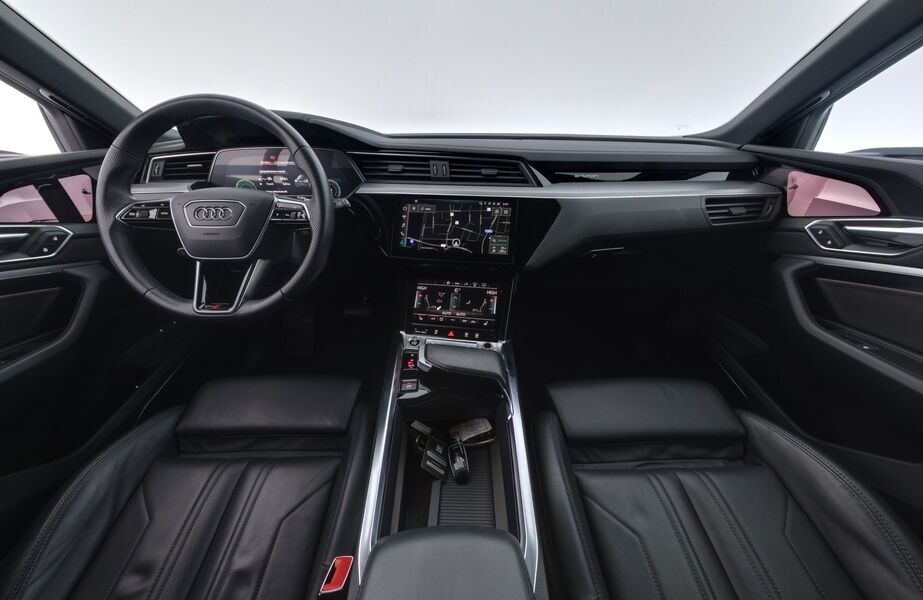 Audi e-tron vaihtoauto